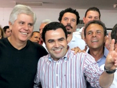 Imagem ilustrativa da agora inseparável dupla política, o vice Rodrigo e o prefeito Vladimir